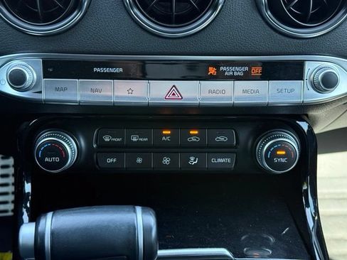 Used 2022 Kia Stinger GT-Line w/ Sun & Sound Package AWD/4WD image 22