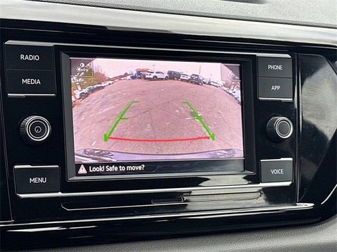 Used 2024 Volkswagen Taos S image 12