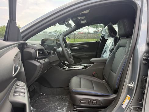 New 2026 Buick Envista Sport Touring w/ Convenience I Package FWD image 18