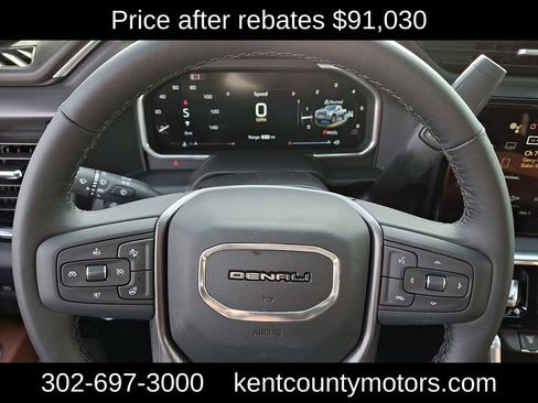 New 2026 GMC Sierra 2500 Denali Ultimate w/ LPO, Black Badging Package image 18