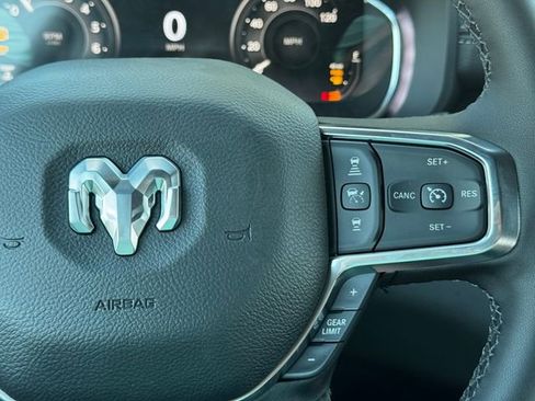 New 2026 RAM 2500 Laramie AWD/4WD image 26