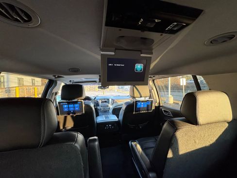 Used 2019 GMC Yukon XL Denali w/ Denali Ultimate Package image 39