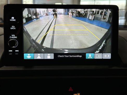 New 2025 Honda Pilot Touring image 19