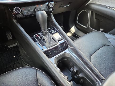 Used 2024 Jeep Compass Latitude AWD/4WD image 25