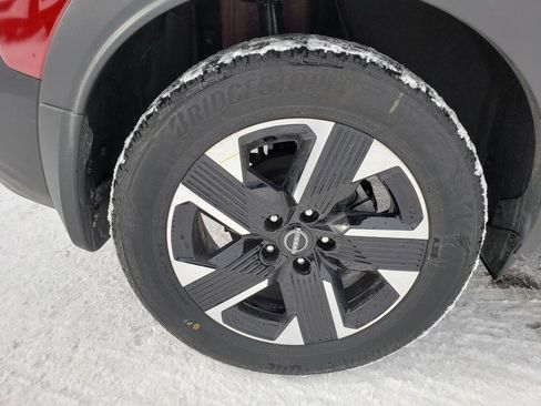 Certified 2025 Nissan Kicks SV image 44