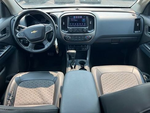 Used 2016 Chevrolet Colorado Z71 AWD/4WD image 10