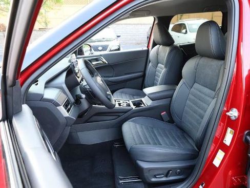 New 2026 Nissan Rogue SL AWD/4WD image 9