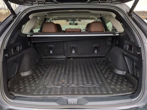 Used 2022 Subaru Outback Touring XT image 37
