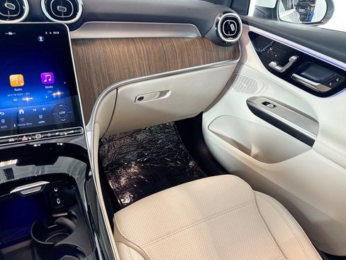 Certified 2026 Mercedes-Benz GLC 300 image 22