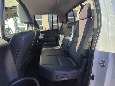 Certified 2025 Honda Ridgeline RTL image 31