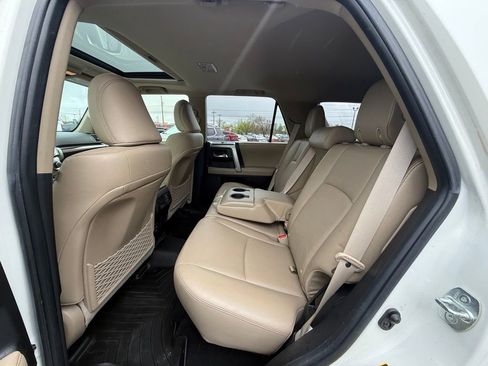 Used 2018 Toyota 4Runner Limited AWD/4WD image 23