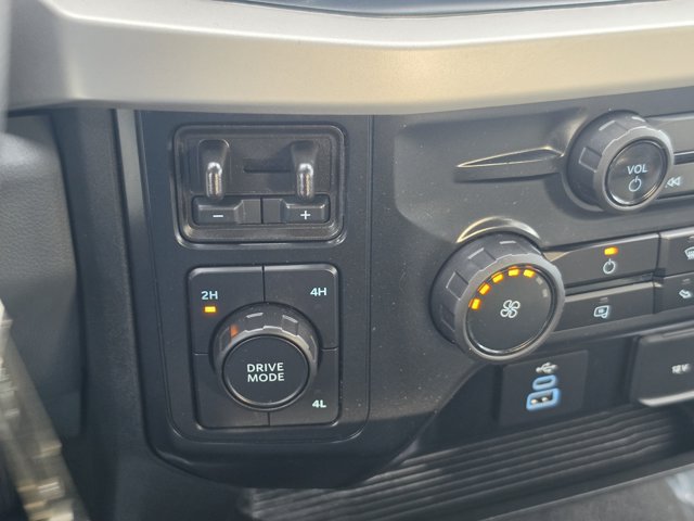 Certified 2025 Ford F450 XLT AWD/4WD image 28