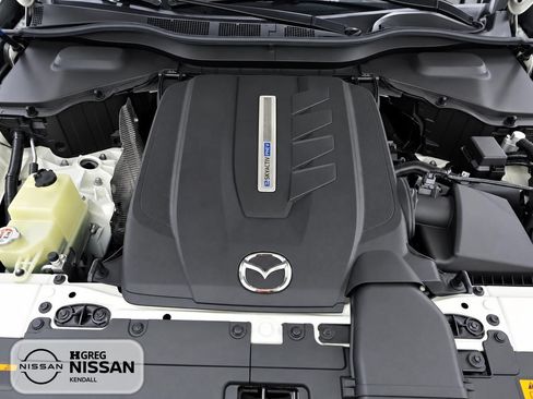 Used 2024 MAZDA CX-90 Plug-In Hybrid w/ Preferred AWD/4WD image 13
