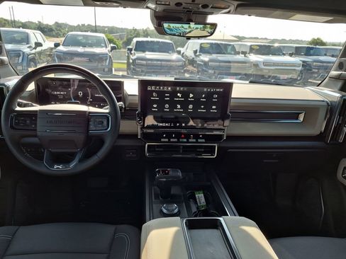 New 2026 GMC Hummer EV SUV AWD/4WD image 29