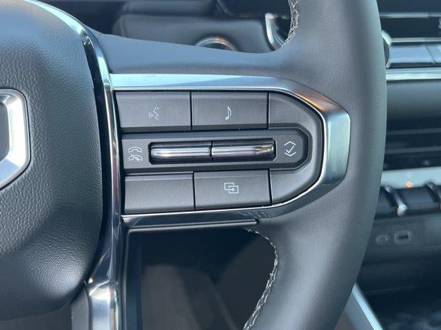 New 2026 GMC Canyon Elevation w/ Technology Package RWD image 18