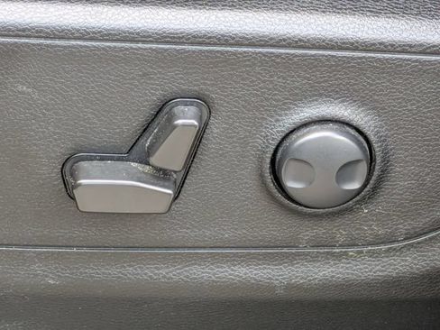 Certified 2022 RAM 1500 Big Horn w/ Trailer Tow Group RWD image 14