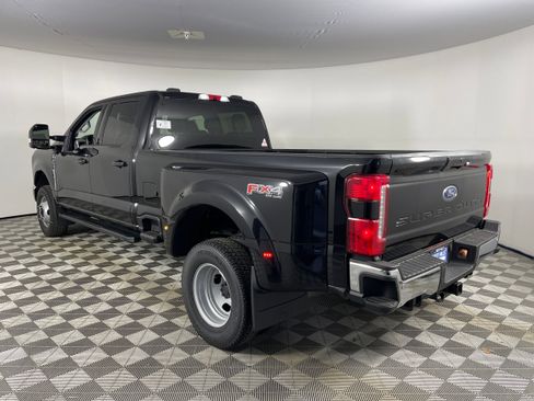 New 2026 Ford F350 XLT w/ XLT Premium Package image 5
