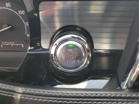 Used 2020 Lincoln Corsair Standard image 25