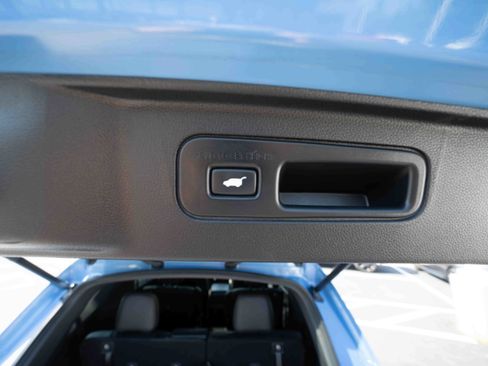 Used 2025 Honda Pilot TrailSport image 29