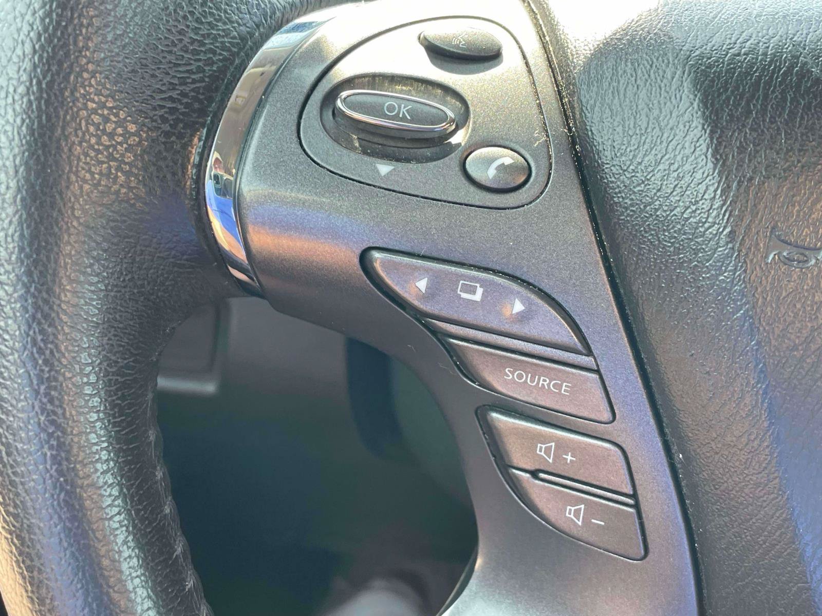 Used 2022 Nissan Murano SV FWD image 19
