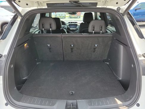 Used 2023 Chevrolet TrailBlazer ACTIV w/ Sun and Liftgate Package FWD image 12