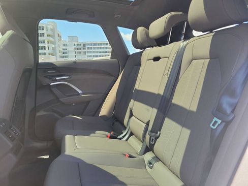 Certified 2025 Audi Q5 Premium Plus w/ Premium Plus AWD/4WD image 25