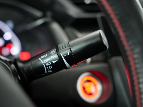 Used 2018 Honda Civic Si image 16