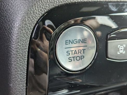 Used 2024 Ford Escape ST-Line Elite AWD/4WD image 25