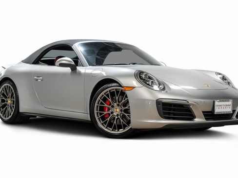 Used 2017 Porsche 911 Carrera 4S image 3
