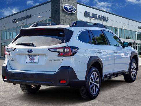 Certified 2023 Subaru Outback Premium image 4