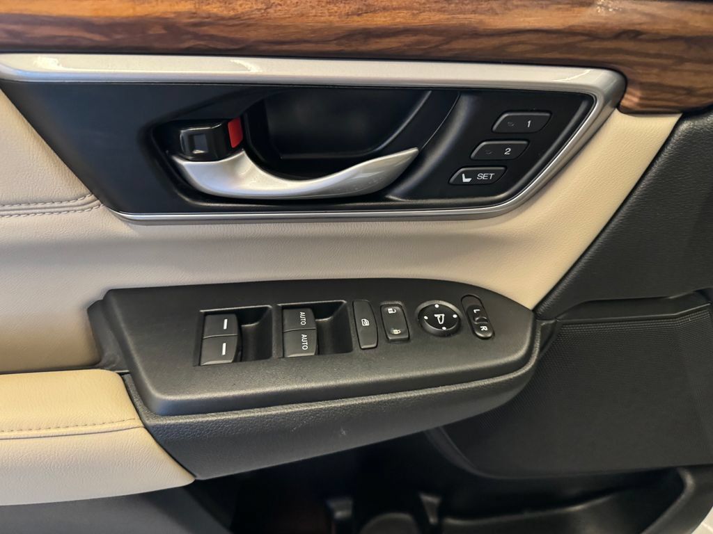 Used 2021 Honda CR-V Touring image 20