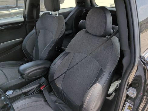 Used 2014 MINI Cooper S FWD image 11