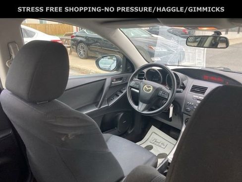 Used 2010 MAZDA MAZDA3 i Touring image 31