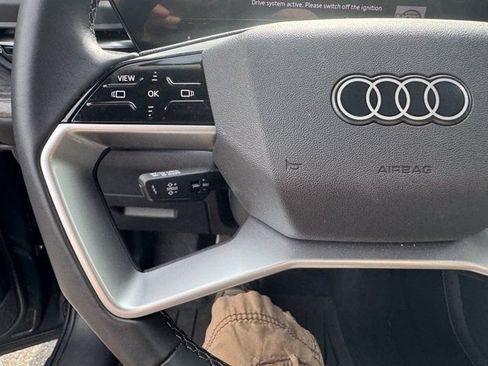 Used 2025 Audi Q5 Premium w/ Convenience Package AWD/4WD image 24
