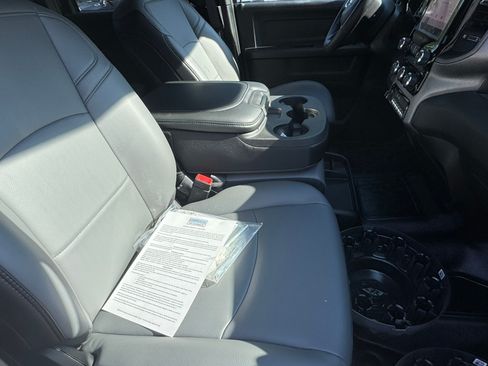 New 2026 RAM 4500 Tradesman w/ Chrome Appearance Group AWD/4WD image 14