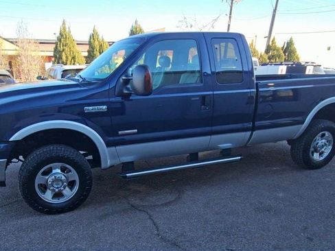 Used 2006 Ford F250 4x4 SuperCab Super Duty image 4