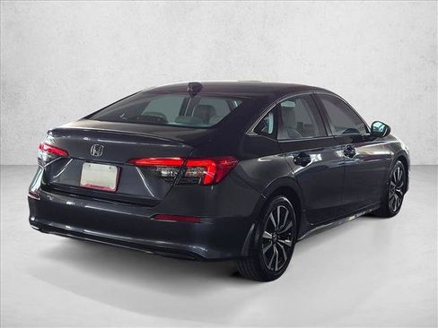 Used 2024 Honda Civic EX image 5