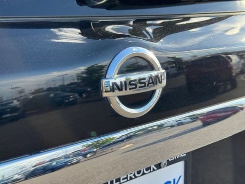 Used 2016 Nissan Pathfinder SV w/ SV Cold Weather Package AWD/4WD image 21