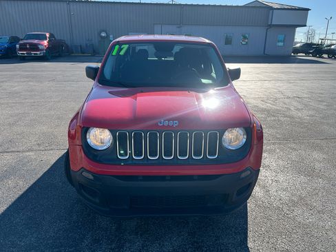 Used 2017 Jeep Renegade Sport w/ Power & Air Group image 3
