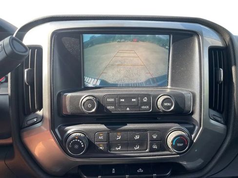 Used 2018 Chevrolet Silverado 1500 LT AWD/4WD image 28