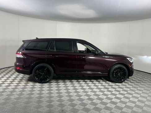Used 2023 Lincoln Aviator Reserve w/ Equipment Group 201A image 5