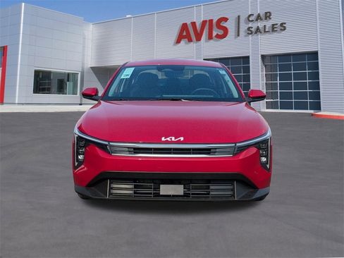 Used 2025 Kia K4 LXS image 2