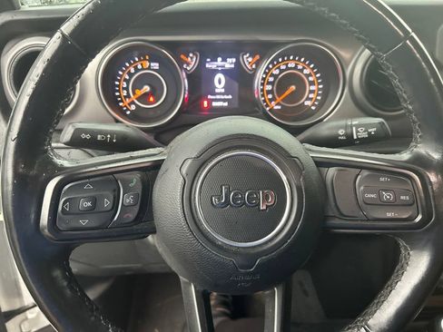 Used 2022 Jeep Gladiator Sport AWD/4WD image 9