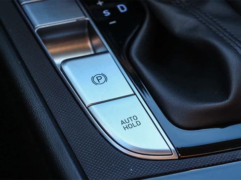 Certified 2023 Hyundai Elantra SEL w/ Convenience Package image 32