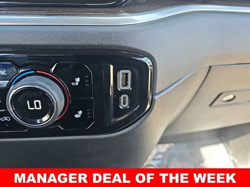 Used 2022 Chevrolet Silverado 1500 LT RWD image 24