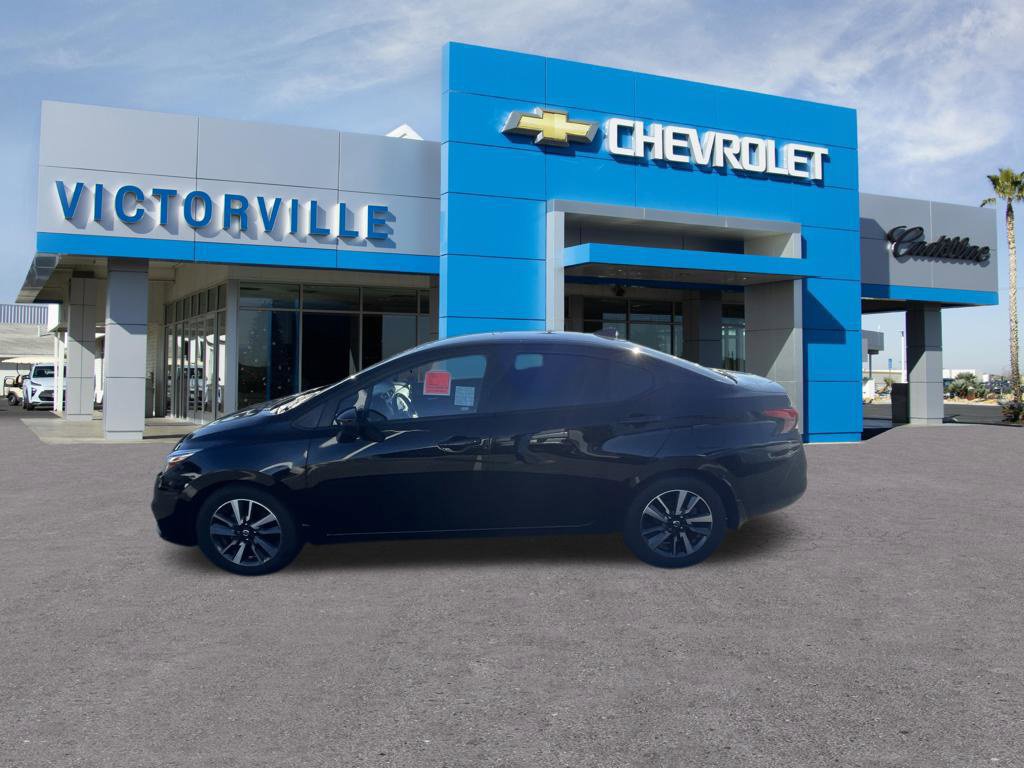 Used 2022 Nissan Versa SV w/ Trunk Package FWD image 9
