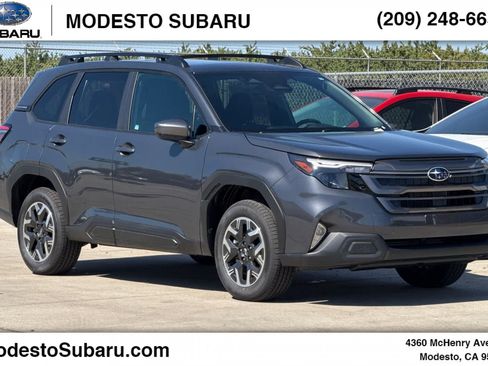 New 2026 Subaru Forester Premium AWD/4WD image 1