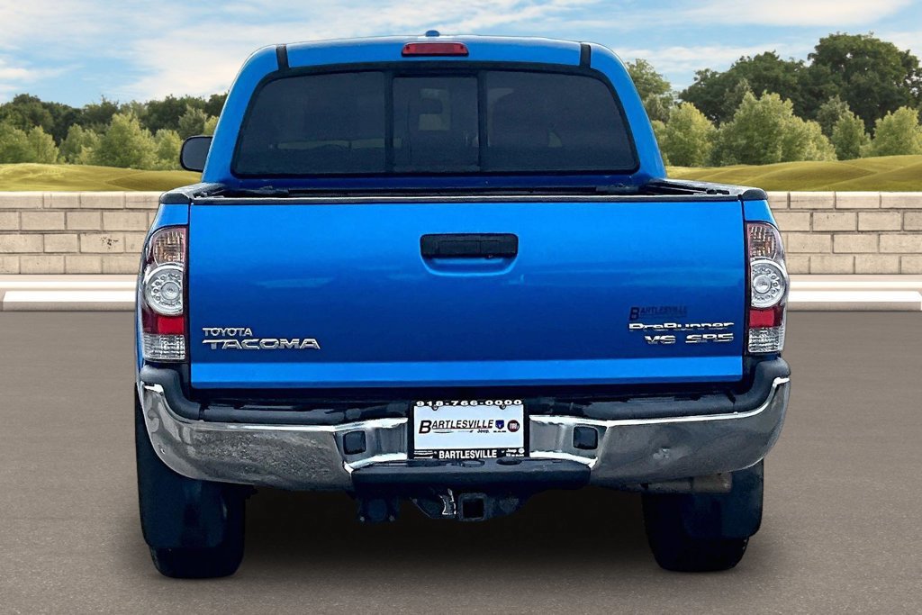 Used 2009 Toyota Tacoma PreRunner w/ TRD Off-Road Pkg RWD image 4