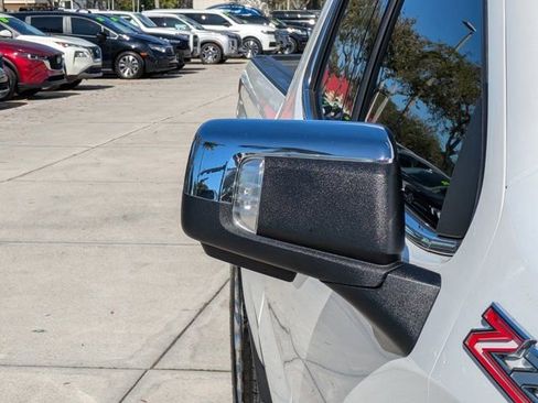 Used 2019 Chevrolet Silverado 1500 LTZ image 10