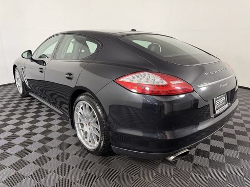 Used 2013 Porsche Panamera 4 Platinum Edition AWD/4WD image 9